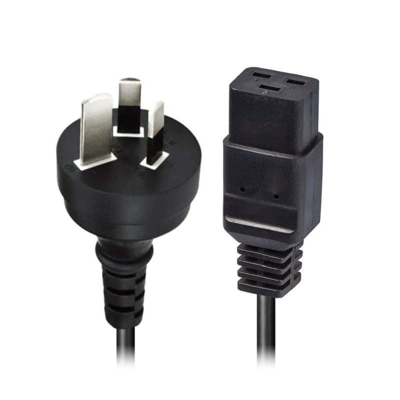 Lindy 3m 15A 3 针转 IEC C19