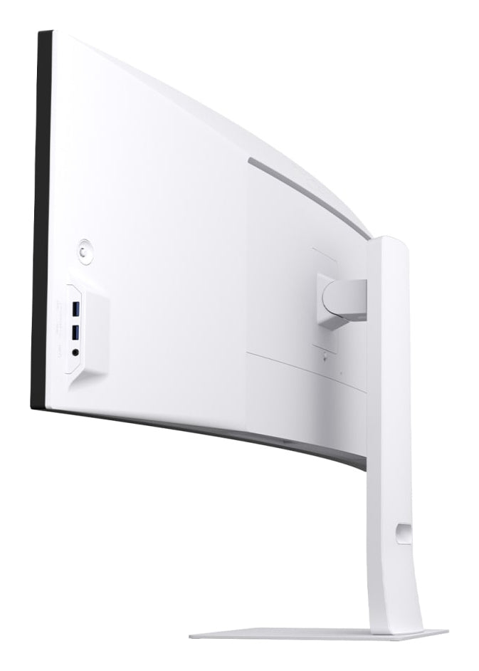 LG 49' UltraWide DQHD Curved Nano IPS Monitor with 5120x1440 resolution, 144Hz
