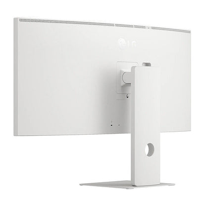 LG UltraFine™ 40' 5K2K Nano IPS Black Monitor with 5120x2160 resolution, HDR
