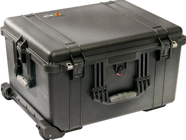 Pelican 1620 with foam Black