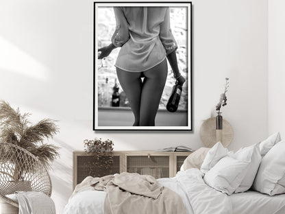 Wall Art 40cmx60cm Woman Drinking Wine , Black and White, Black Frame Canvas