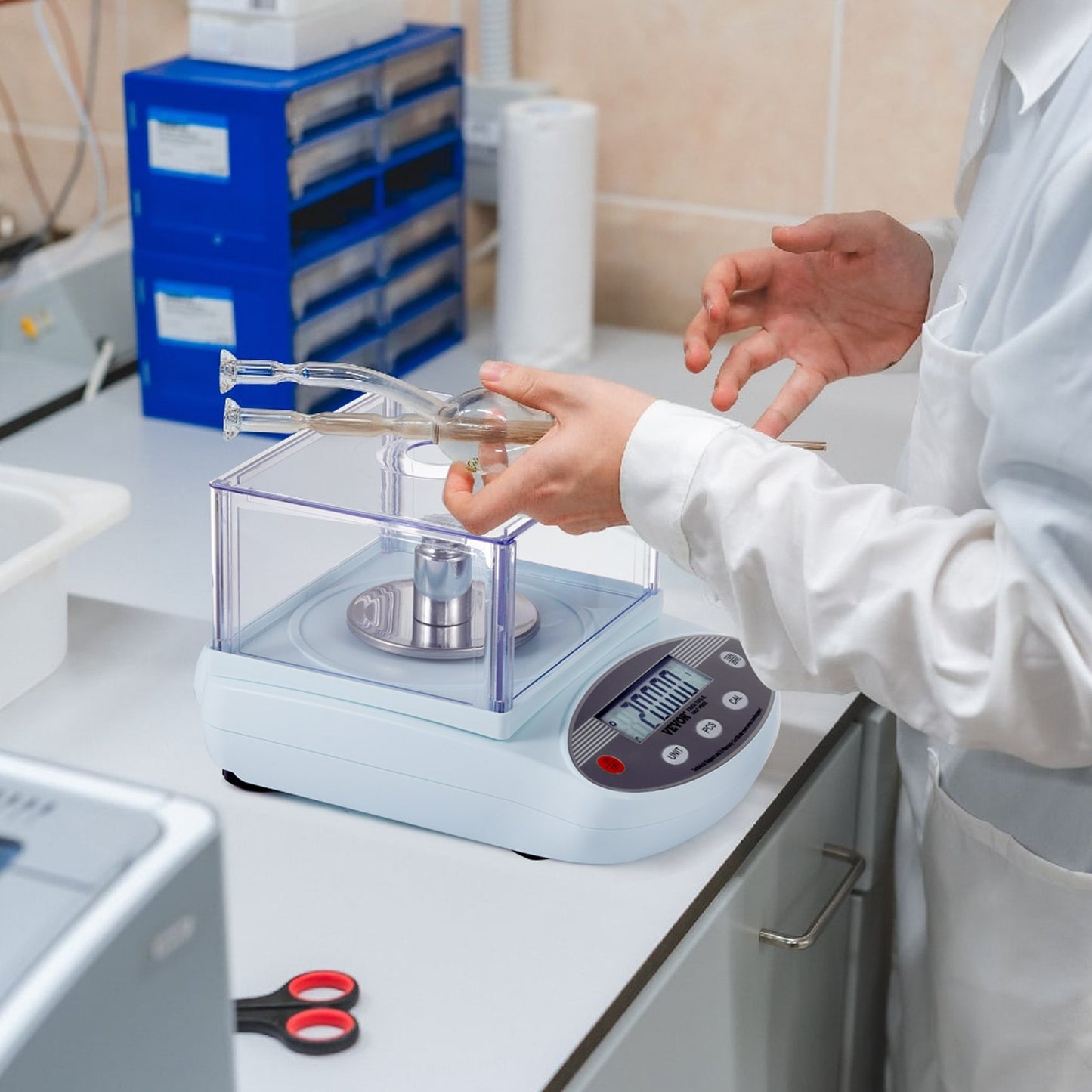 VEVOR Analytical Balance Lab Scale 500g x 0.001g 13 Units with Windshield LCD